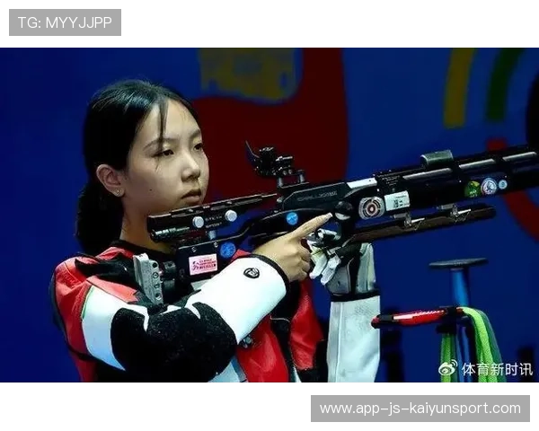 射击世界杯：中国选手连夺两金震撼赛场，奋勇拼搏再创辉煌