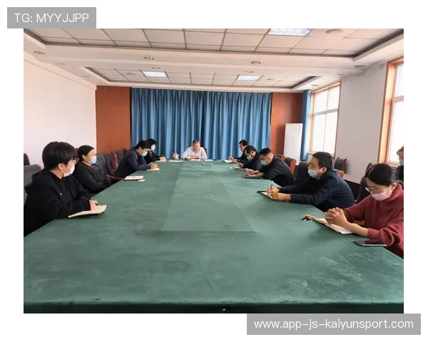 琑员如何通过心理训练在关键局保持冷静与执行力，如何在日常训练中进行心理训练